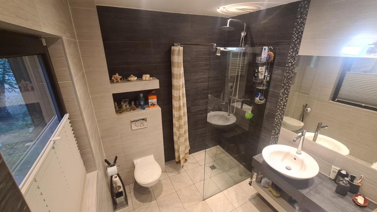 Villa Zaciszny Dom Z Plaza Nad Jeziorem Chancza Rakow  Exterior foto
