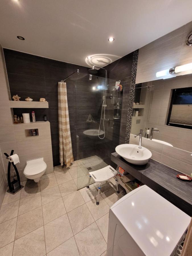 Villa Zaciszny Dom Z Plaza Nad Jeziorem Chancza Rakow  Exterior foto